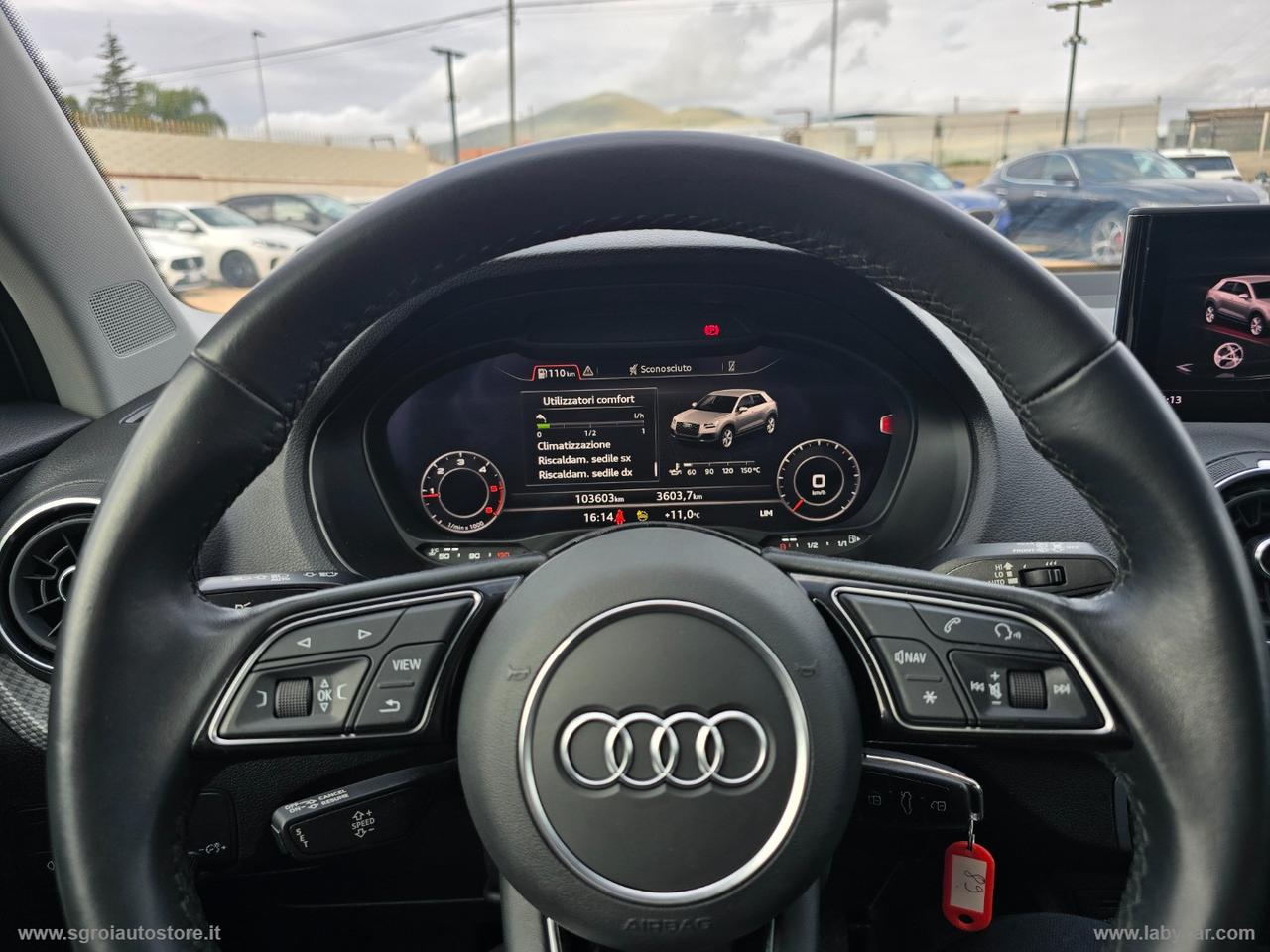 AUDI Q2 30 TDI S line Edition