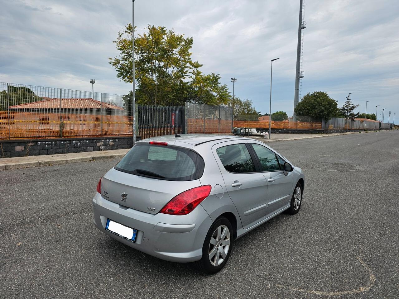 Peugeot 308 1.6 8V HDi 112CV 5p. Business