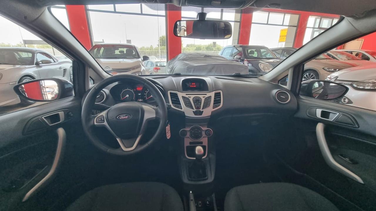 Ford Fiesta 1.4 TDCi 5p. Titanium
