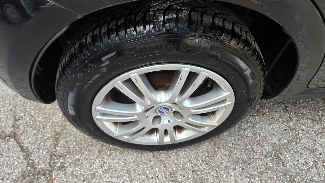 Fiat Grande Punto 1.2 5 porte Neopatentati