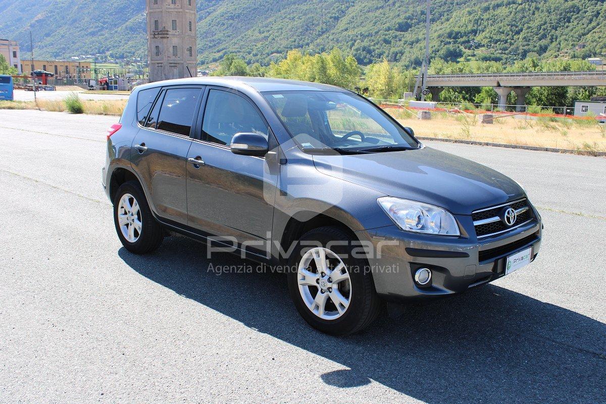 TOYOTA RAV4 Crossover 2.2 D-4D 150 CV DPF Luxury