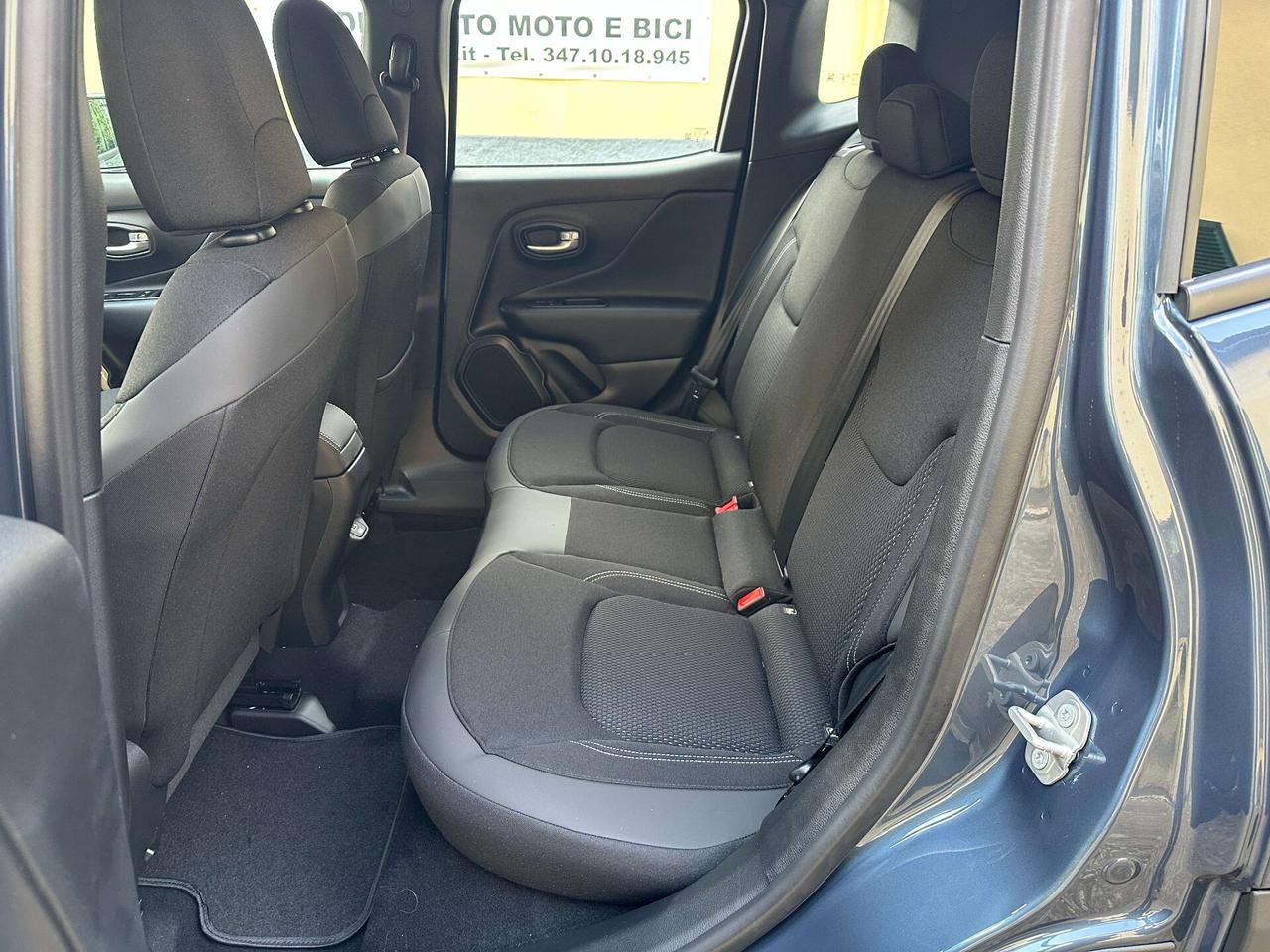 Jeep Renegade 1.5 Turbo T4 MHEV Altitude