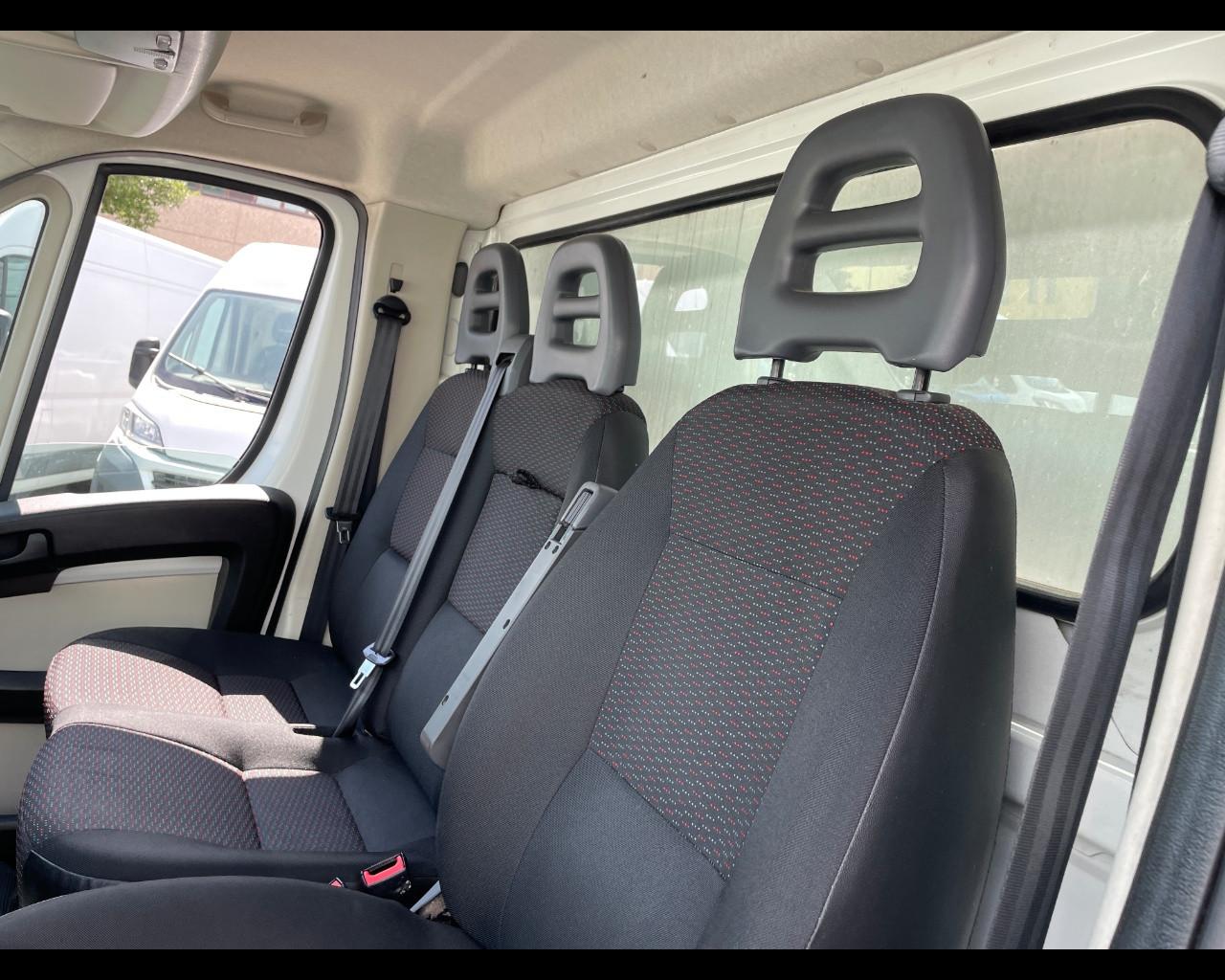 PEUGEOT PEUGEOT Boxer Cabinato porta laterale, trasporto mobili 160CV