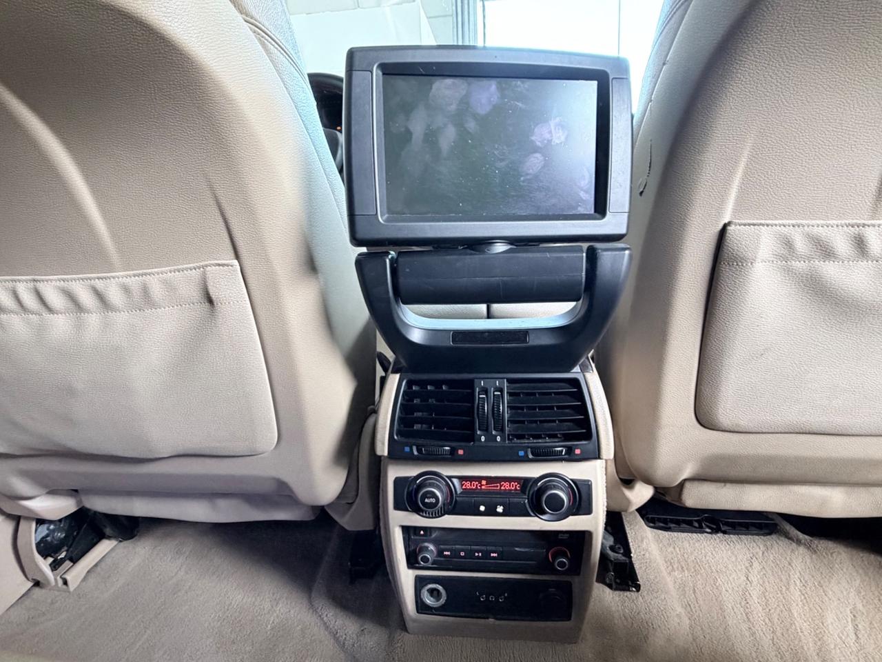 BMW X5 M-SPORT xDrive30d 235CV TETTO-DVD FULL