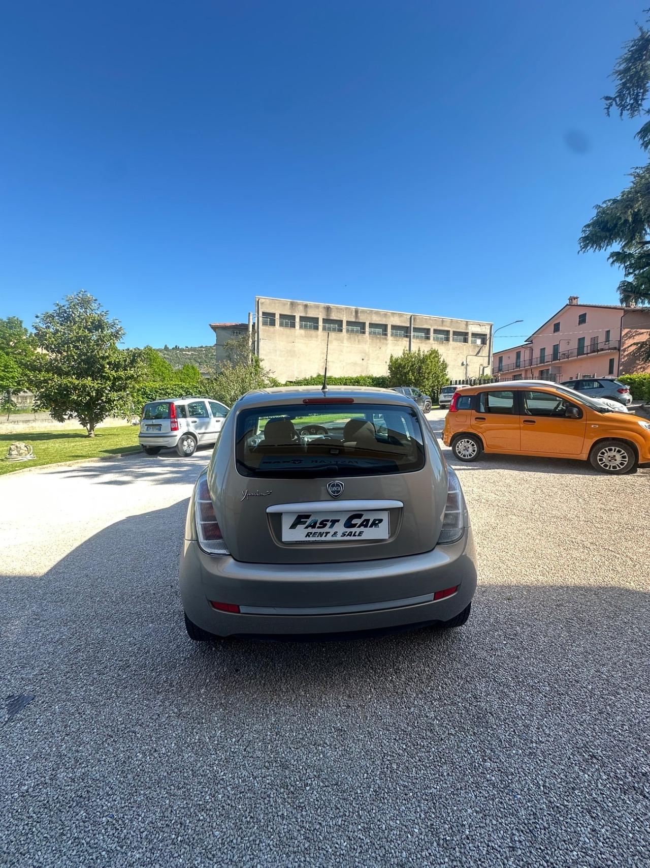 Lancia Ypsilon 1.2 Argento