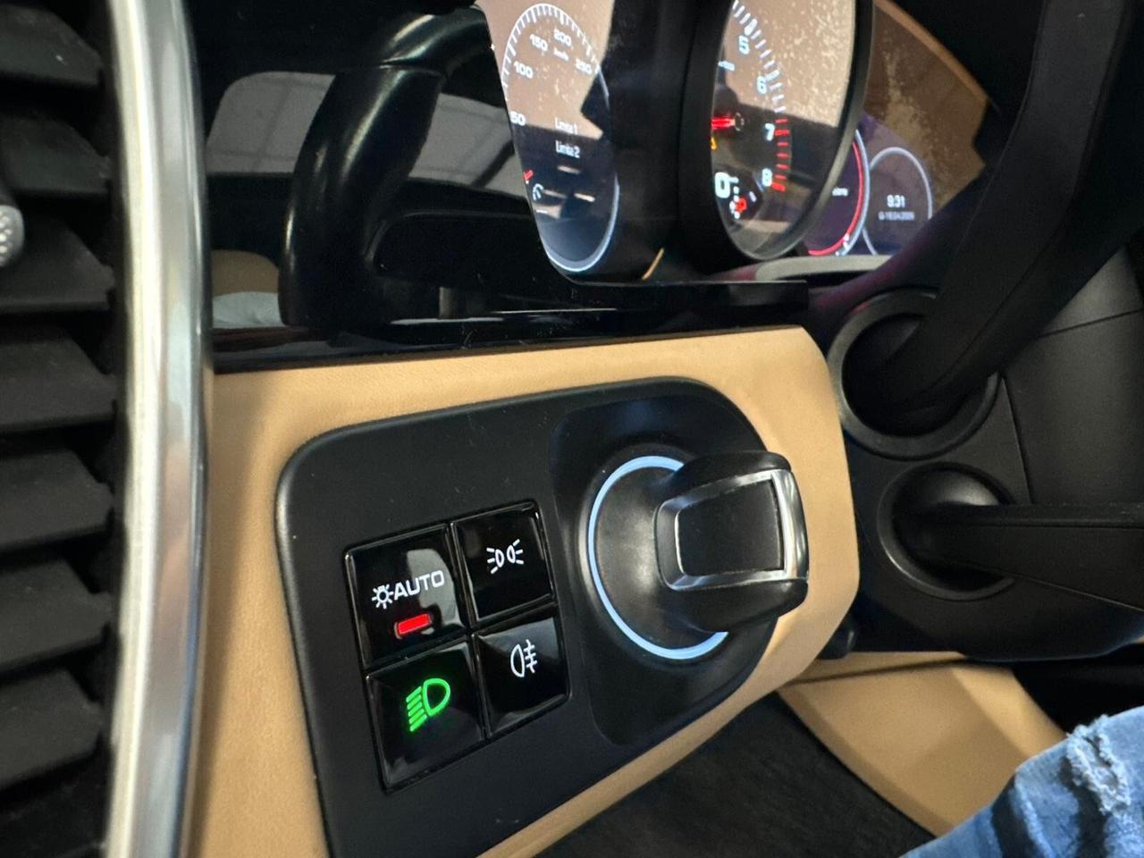 Porsche Cayenne 3.0 V6