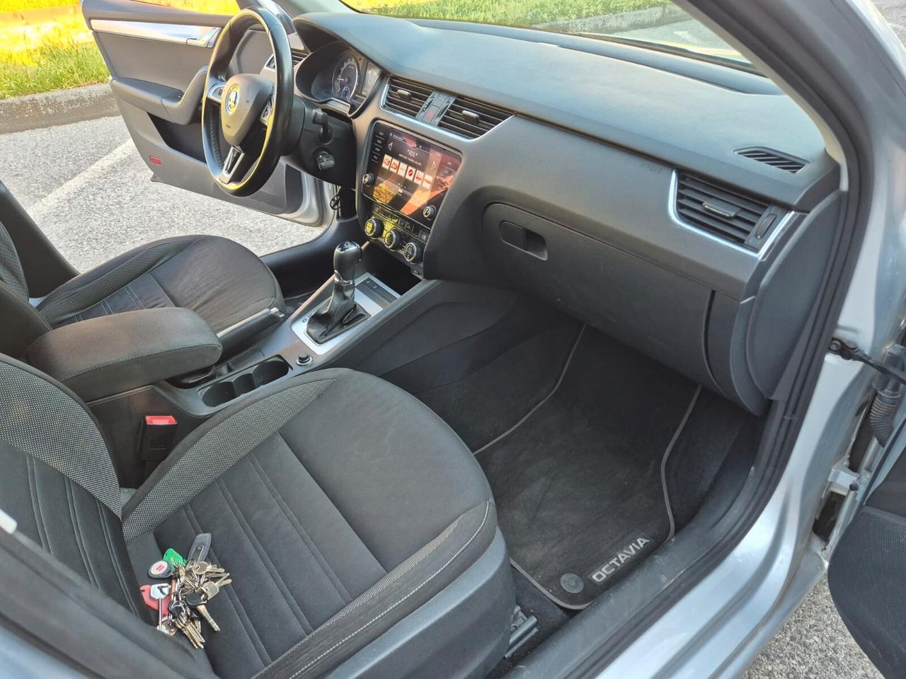 Skoda Octavia 1.6 TDI CR 115 CV DSG Wagon Executive