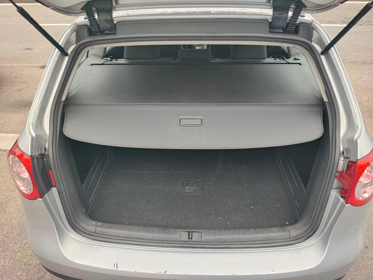 Volkswagen Passat 1.9 TDI/105CV Var. Comfortline