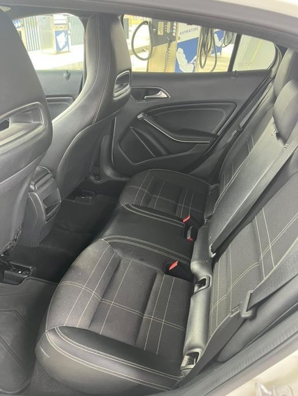 Mercedes-benz GLA 200 d Automatic Sport