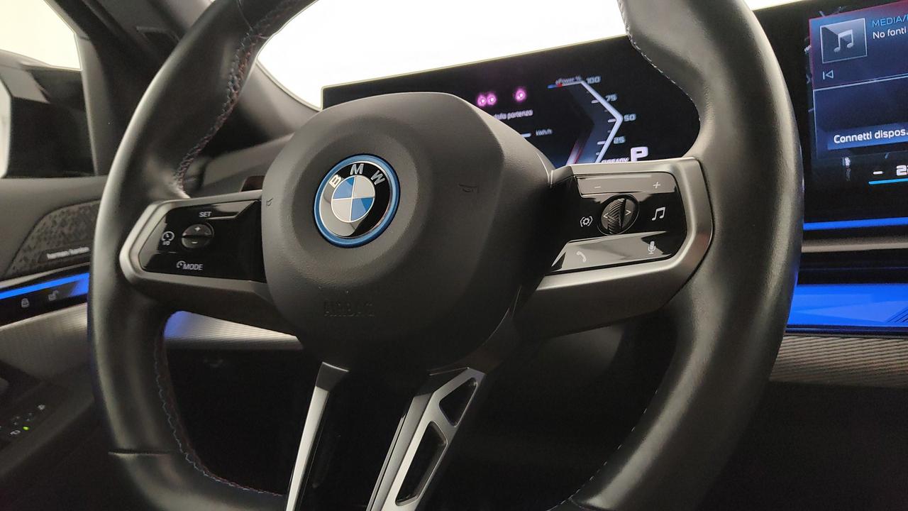 BMW Serie 5 G60 Berlina - i5 M60 MSport Pro