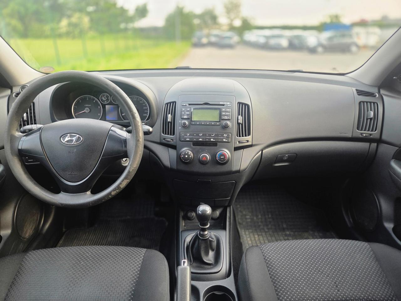 Hyundai i30 1.6 CRDi VGT 16V 90CV 5p.