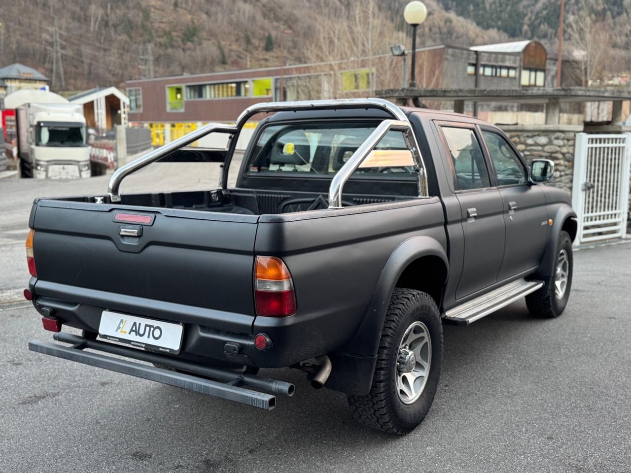 Mitsubishi L200 2.5 TDI 4WD Double Cab Pick-up GLS