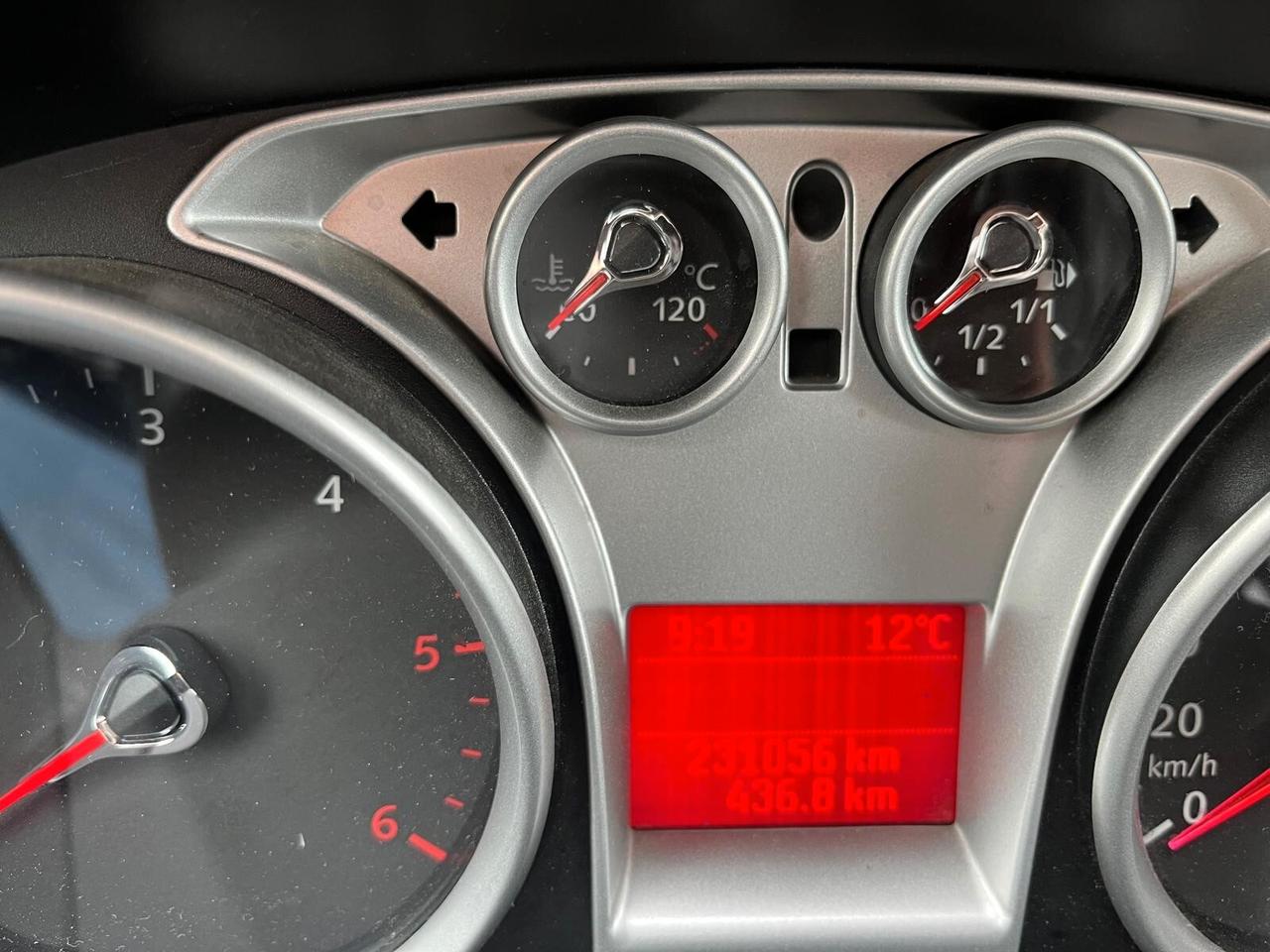 Ford Kuga 2.0 TDCi 136 CV 2WD Titanium DPF