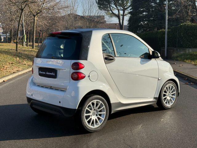 SMART ForTwo 1000 45 kW MHD coupé pure NEOPATENTATI