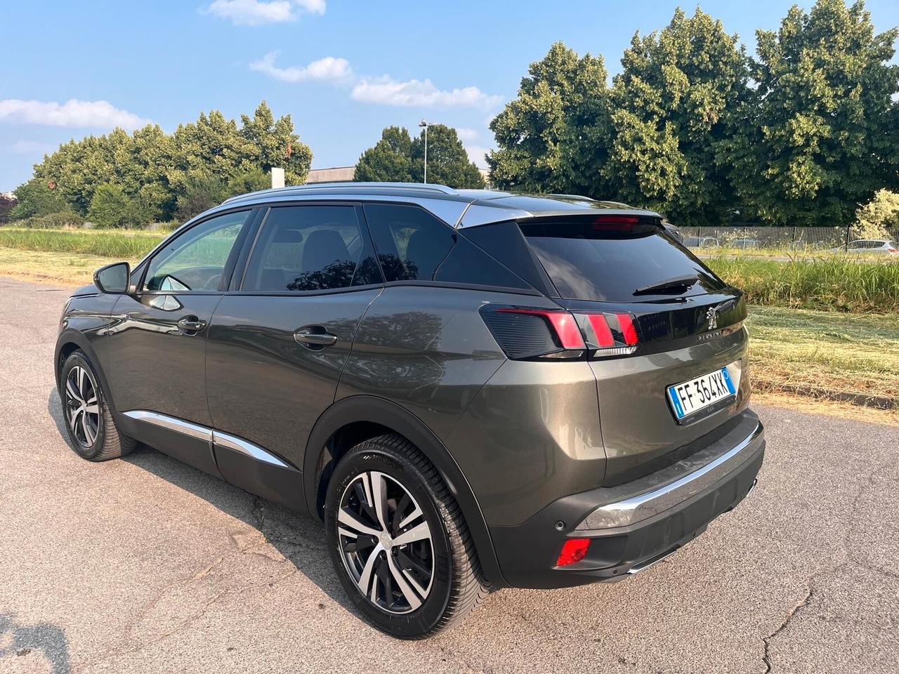 Peugeot 3008 BlueHDi 120 EAT6 S&S Allure
