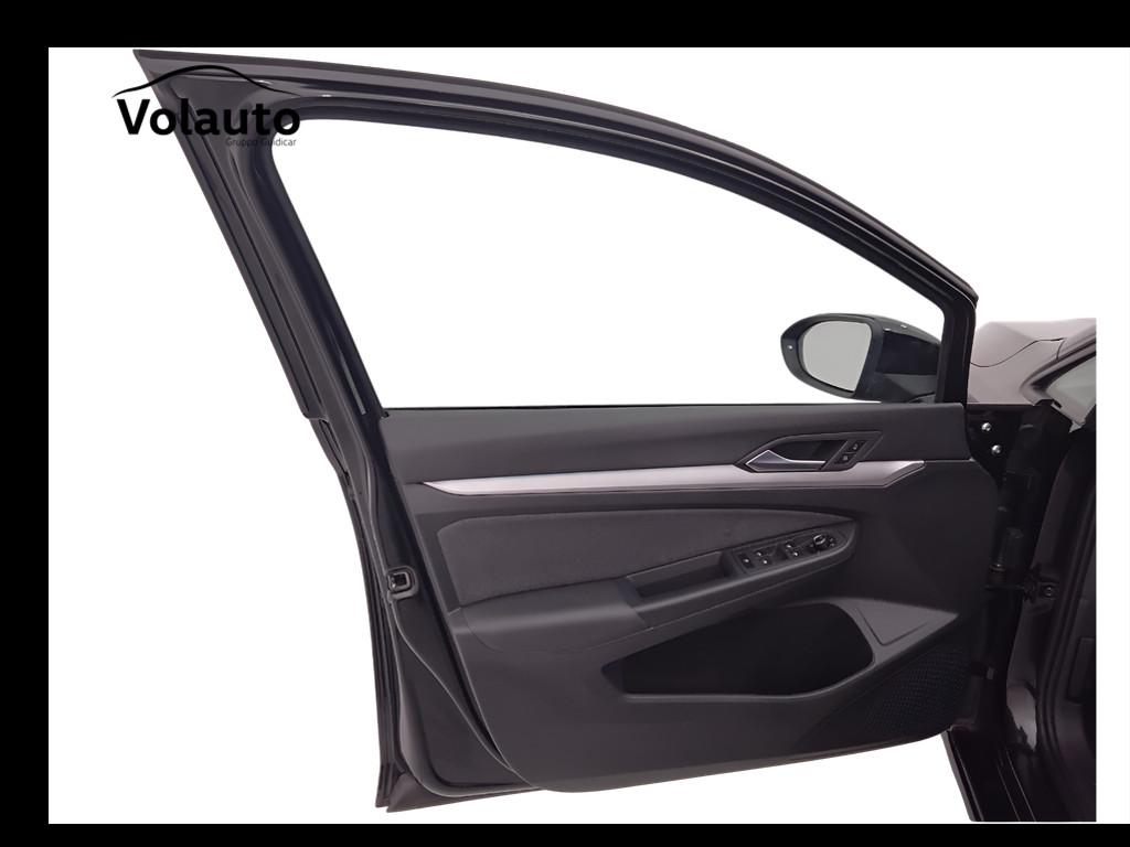 VOLKSWAGEN Golf VIII 2024 - Golf 2.0 tdi Life 115cv