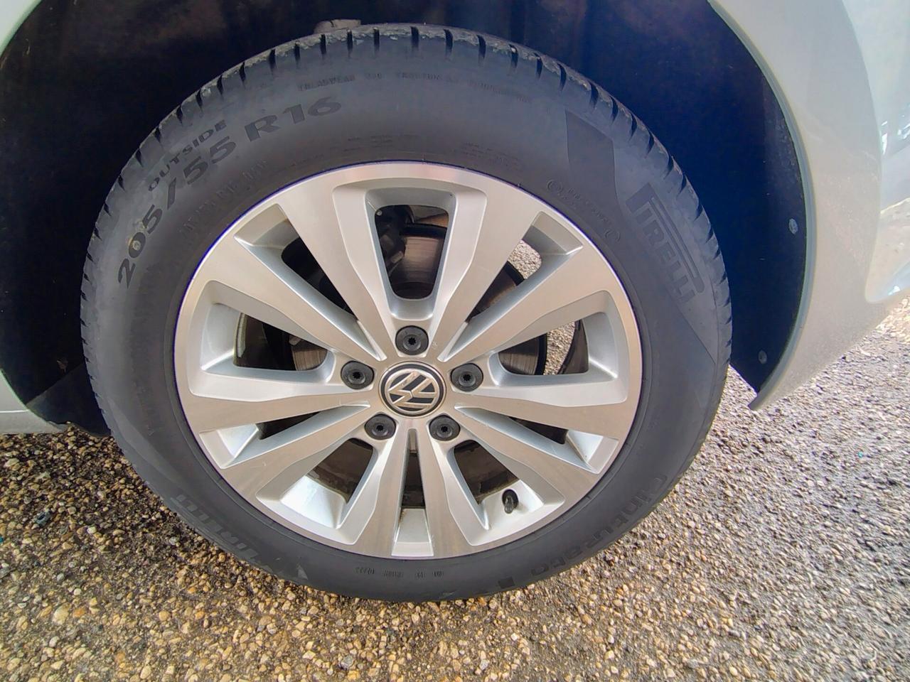 Volkswagen Golf 1.6 TDI DSG 3p. Highline BlueMotion Technology