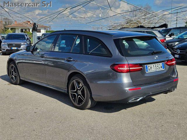 MERCEDES-BENZ E 300 de 4MATIC EQ-POWER Premium - GH155GW