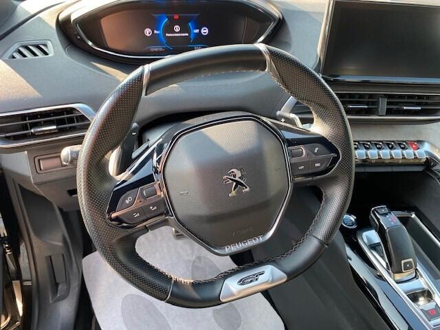 Peugeot 3008 Peugeot 3008 GT EAT8 1.5 bluehdi LED/Alcantara