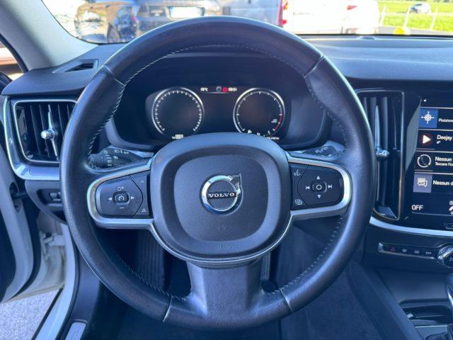 VOLVO V60 D3 2.0 DIESEL Geartronic R-design FULL LED RDESIGN