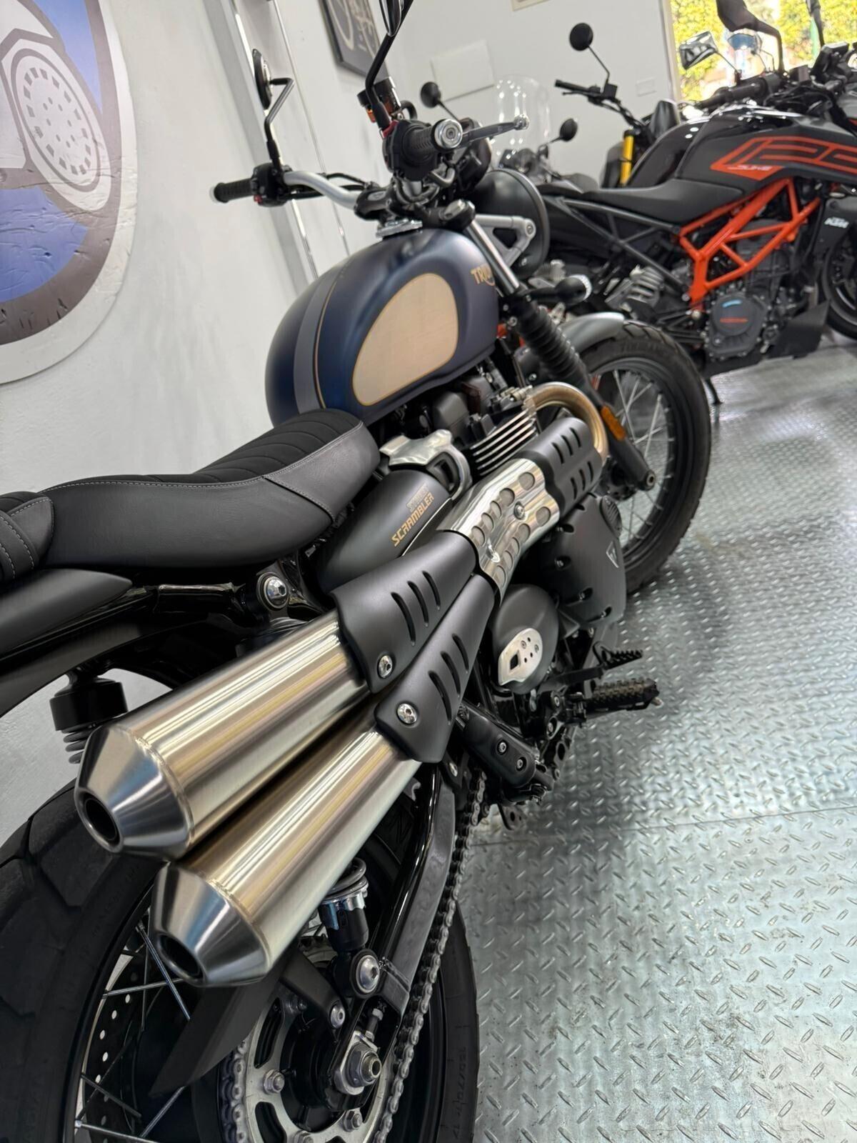 Triumph Scrambler 900