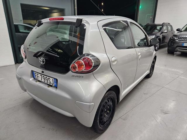 Toyota Aygo Aygo I 2005 5p 1.0 Sol Connect