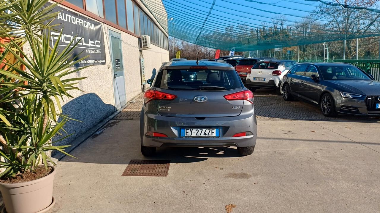 Hyundai i20 1.4 CRDi 5 porte Style ok neopatentati
