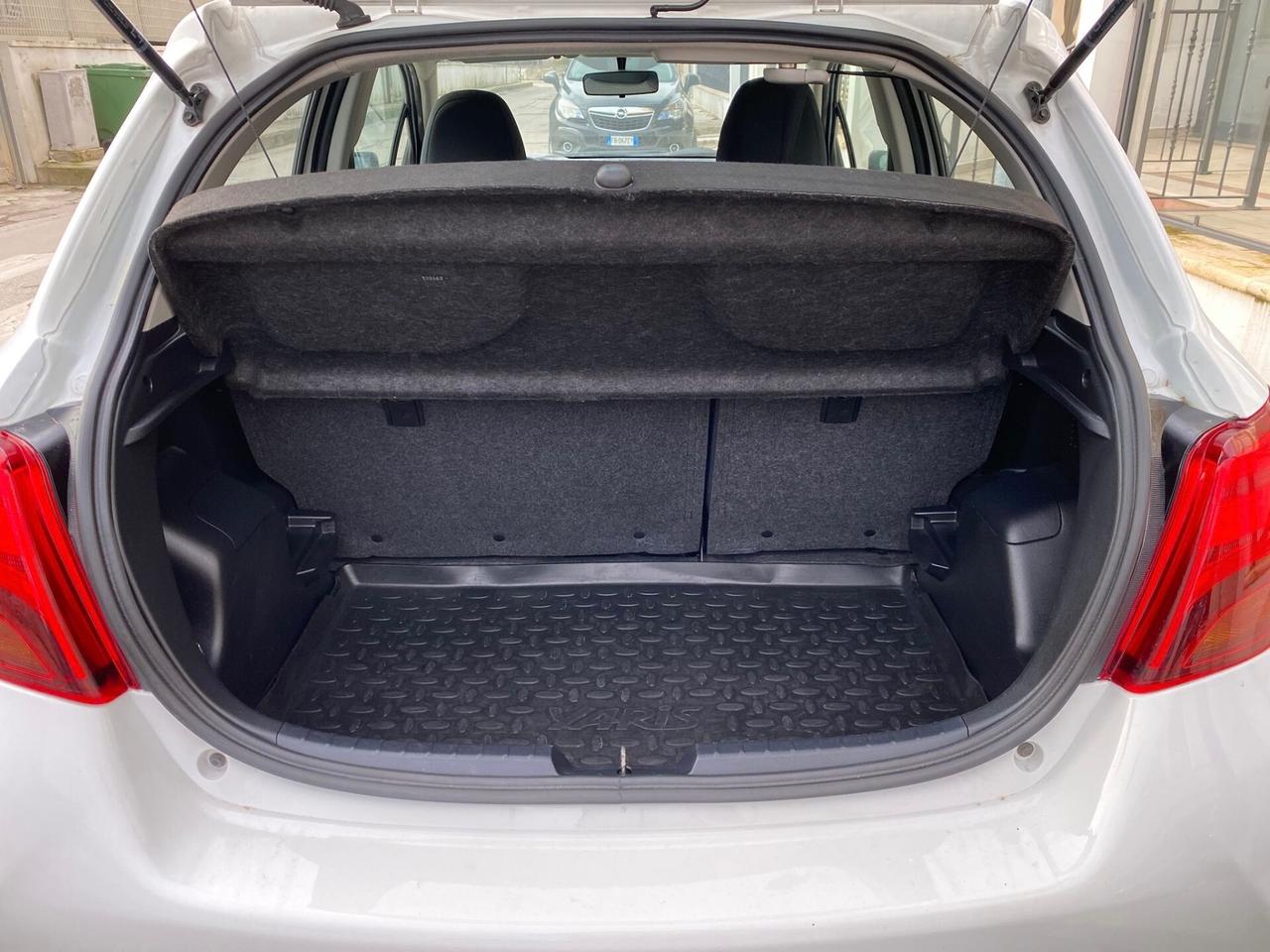 TOYOTA YARIS 1.5 Hybrid 5 porte Style CAM 2016