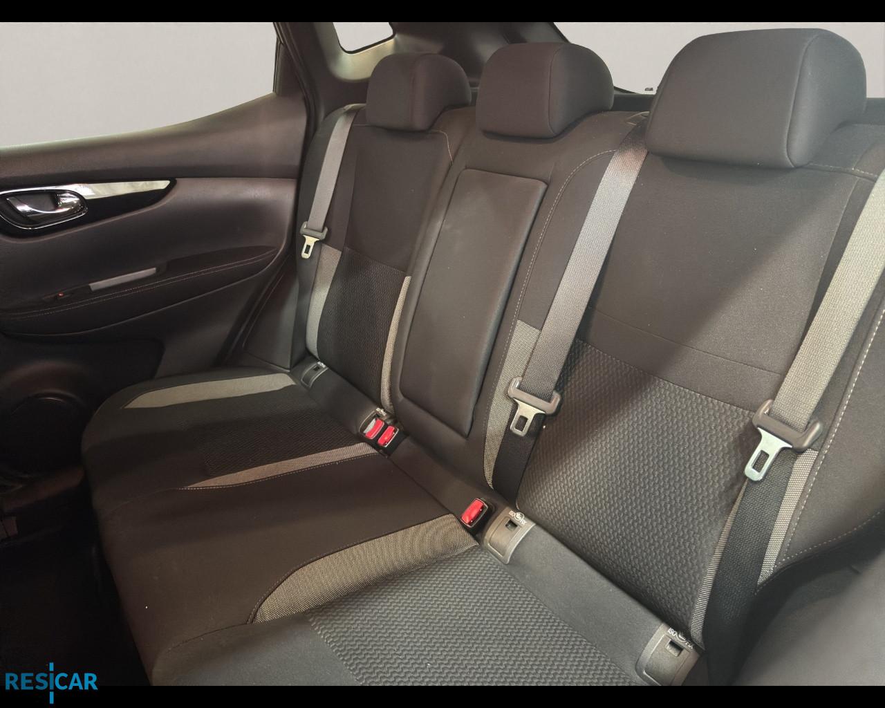 NISSAN QASHQAI 1.5 BUSINESS