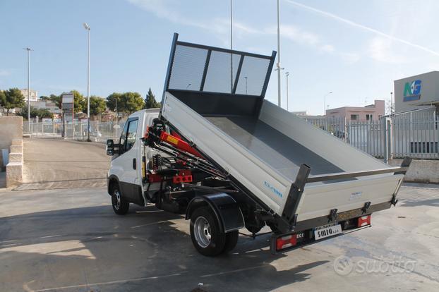 Iveco daily 35-140 cassone ribaltabile e grù nuovi