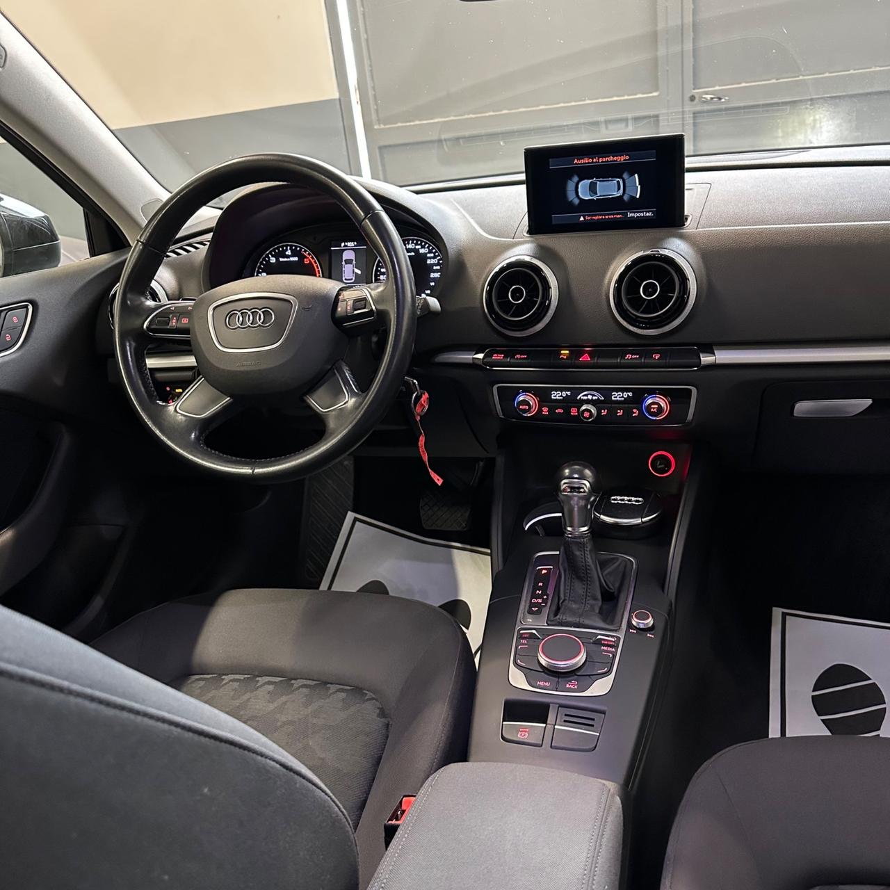Audi A3 1.6 TDI clean diesel S tronic Ambition