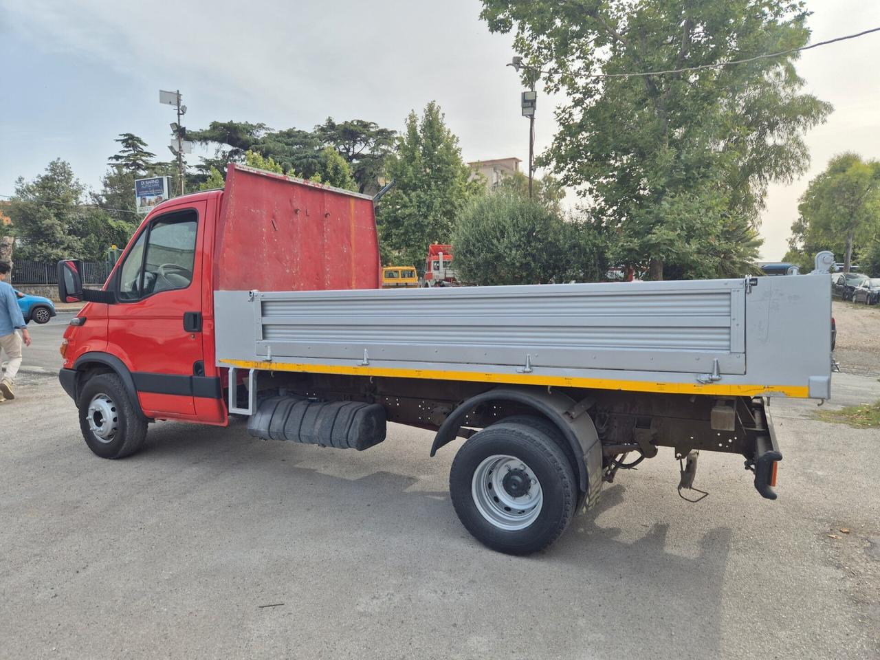 Iveco 65C15 Ribaltabile Patente C