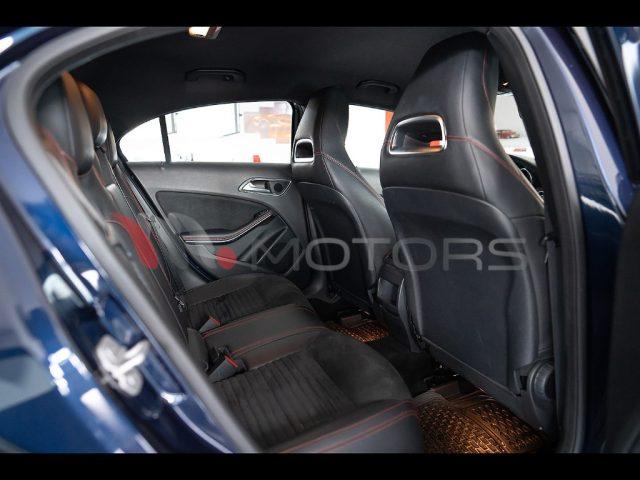 MERCEDES-BENZ A 180 d Premium AMG