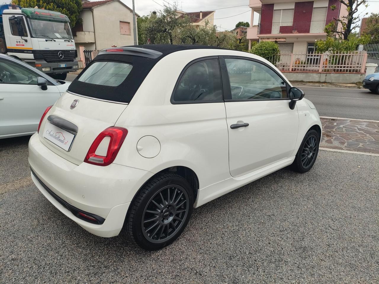 Fiat 500 C 0.9 TwinAir Turbo 85 CV Lounge