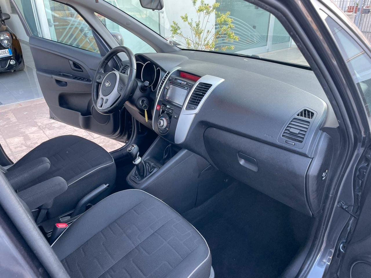 Kia Venga 1.4 CRDi 90CV Cool pari Al nuovo