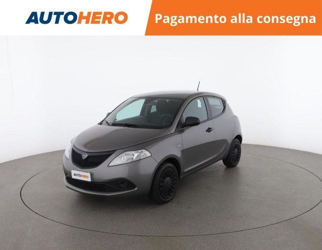 LANCIA Ypsilon 1.0 FireFly 5 porte S&S Hybrid Ecochic Silver