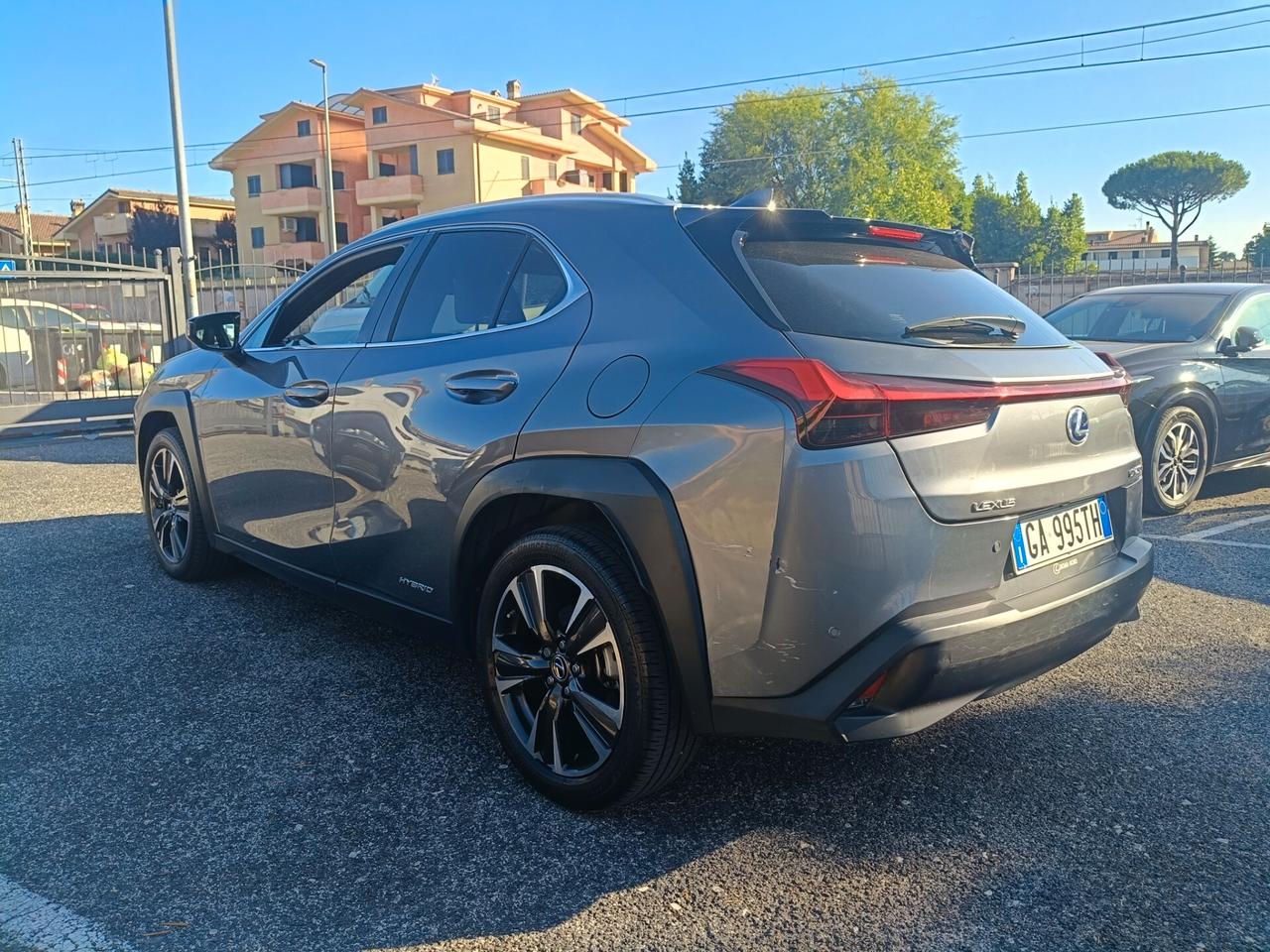 Lexus UX UX Hybrid 60 Mila km unipro