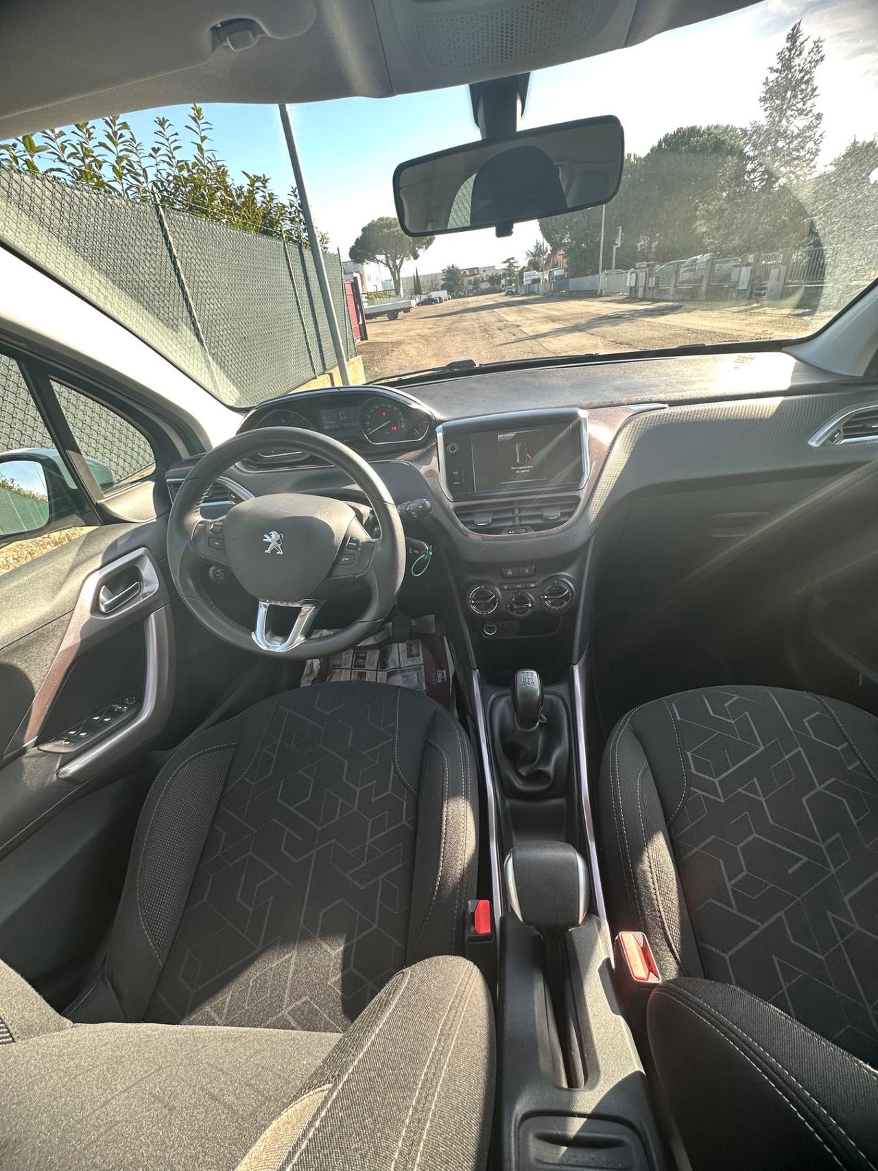 Peugeot 2008 1.4 HDi 68CV Active