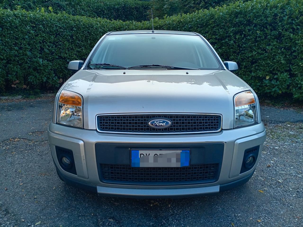 Ford Fusion 1.4 16V 5p. Titanium
