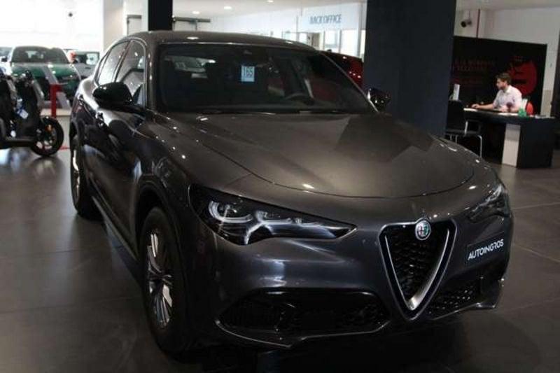 Alfa Romeo Stelvio 2.2 t Super rwd 160cv auto