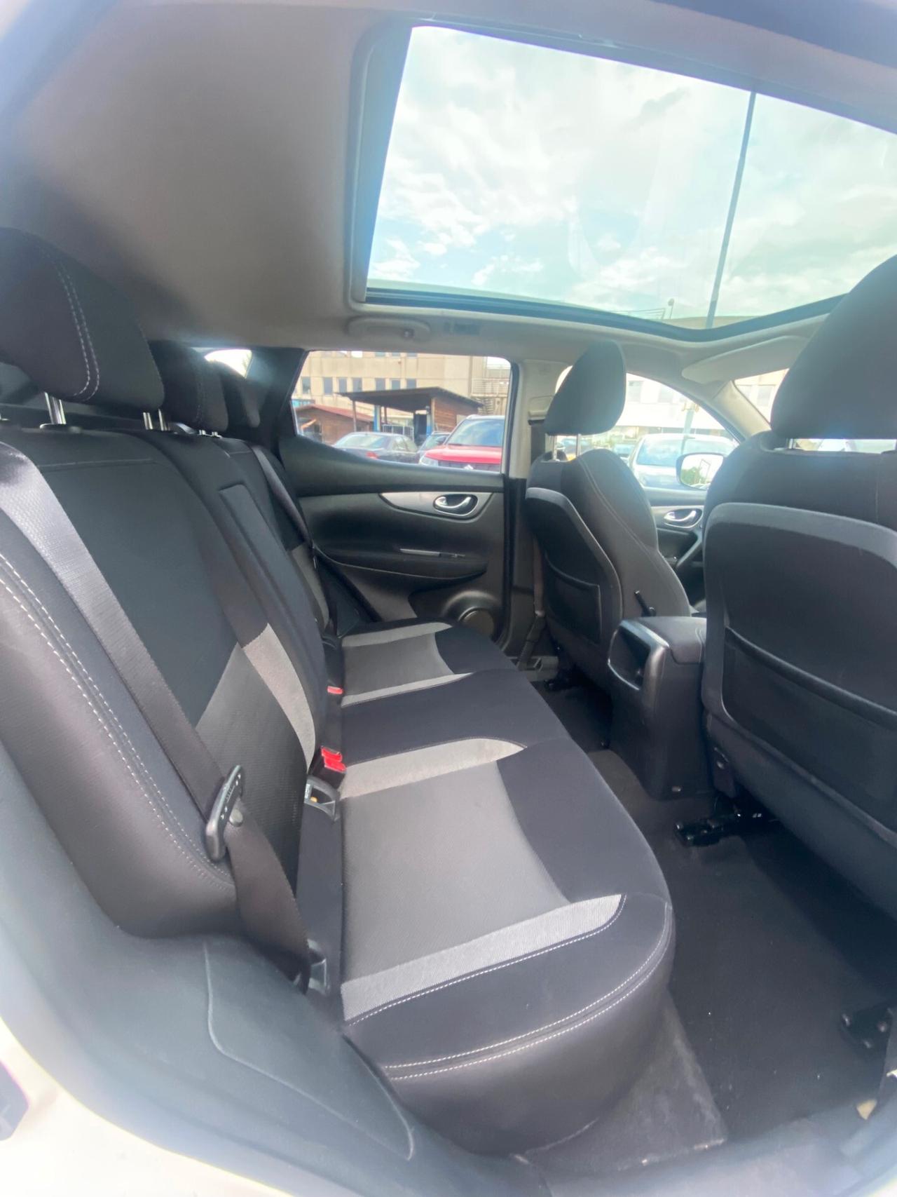 Nissan Qashqai 1.5 dCi Tekna