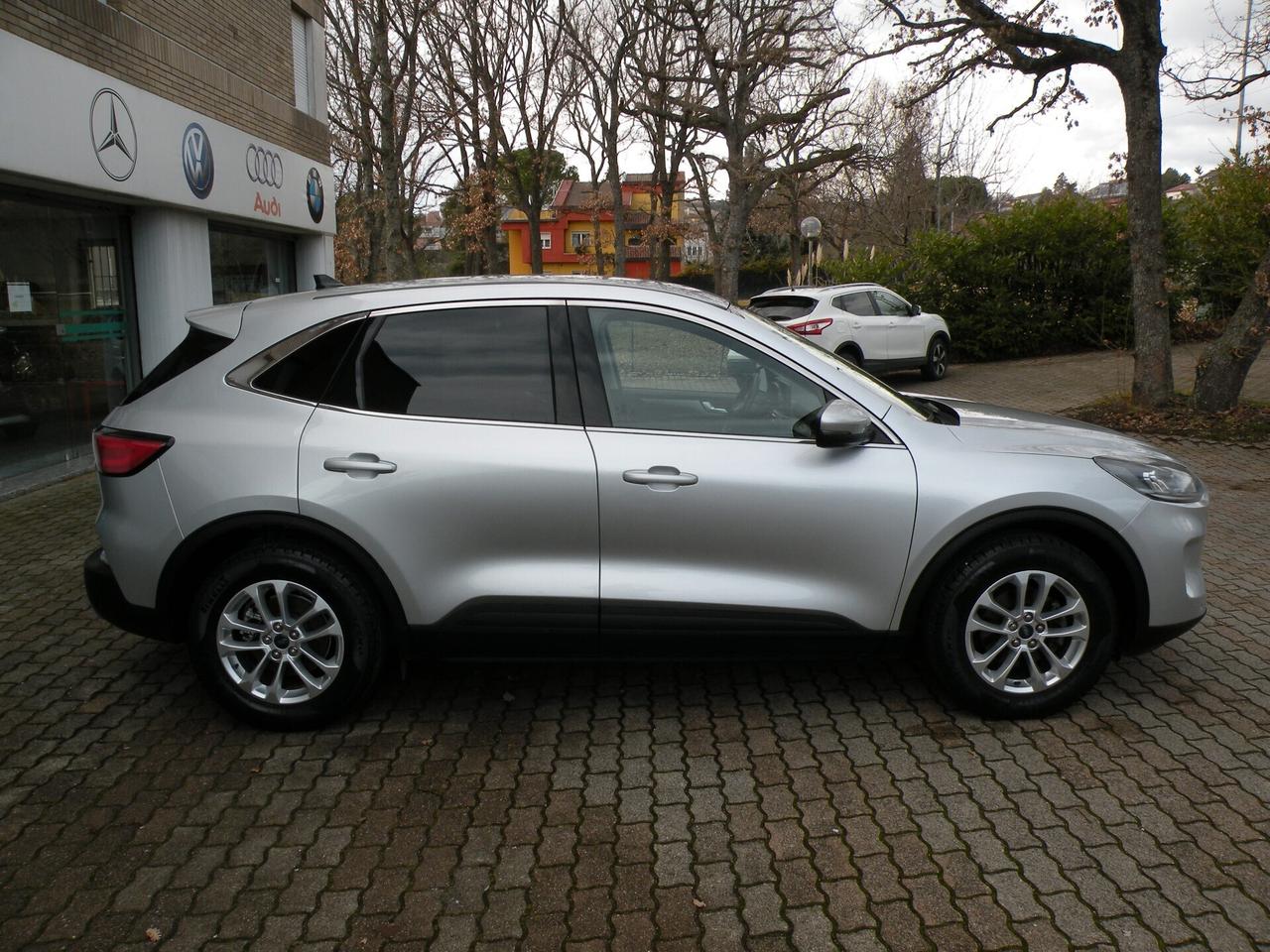 FORD KUGA 1.5 120 CV TITANIUM 2020