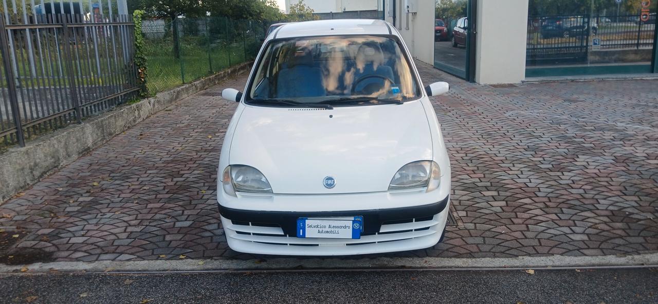 Fiat 600 pochi km clima