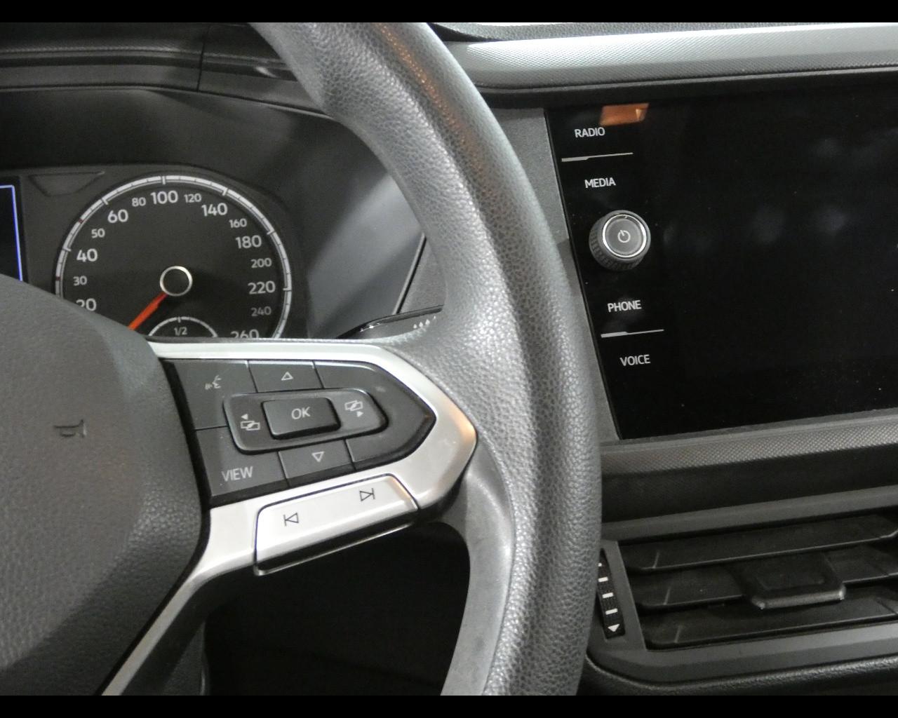 VOLKSWAGEN T-Cross - T-Cross 1.0 TSI Urban BMT