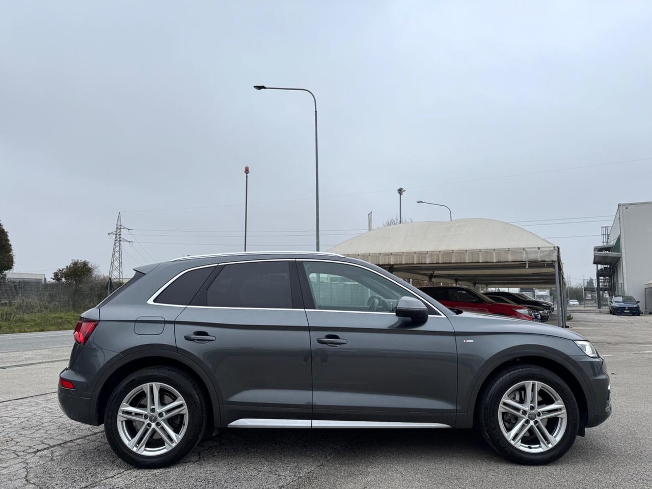 AUDI Q5 2.0 Quattro S-LINE-Virtual Luci Ambient 19