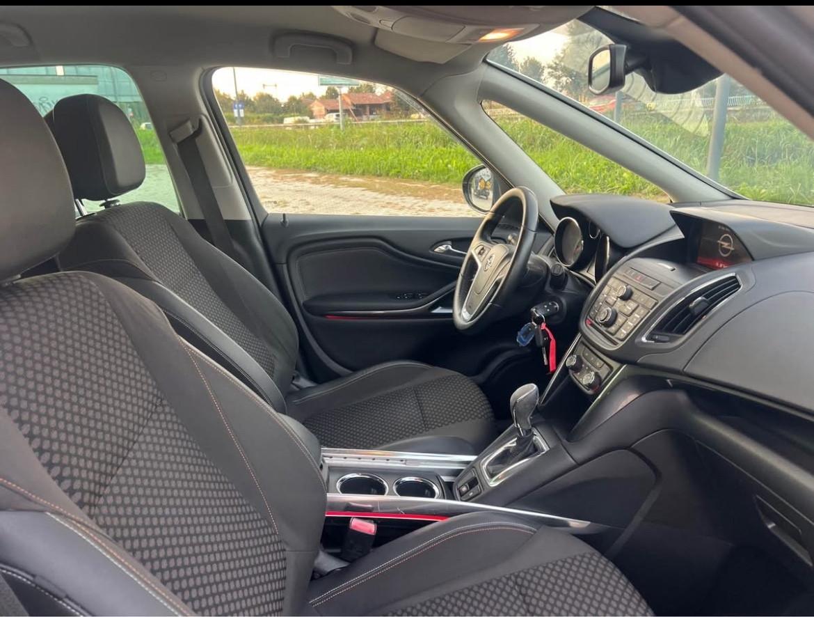 Opel Zafira Tourer 2.0 CDTi 130CV aut. Cosmo