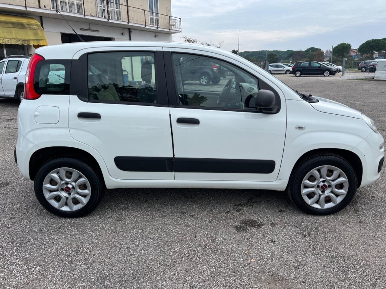 Fiat Panda 0.9 TwinAir Turbo Natural Power neopatentati