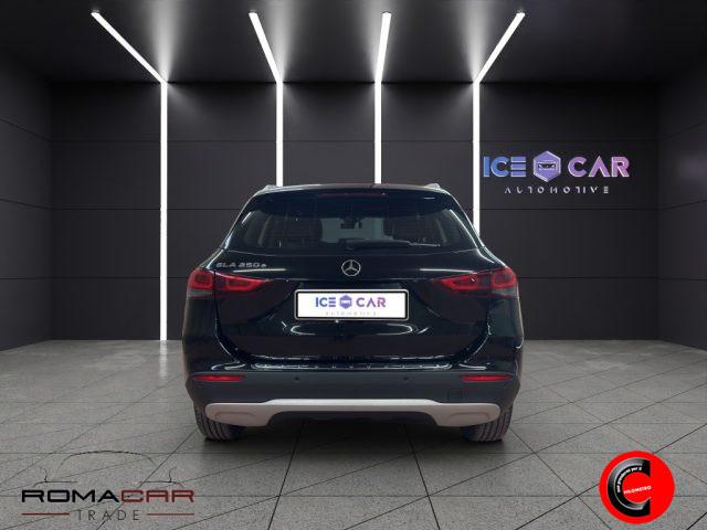 MERCEDES-BENZ GLA 250 e hybrid EQ Sport
