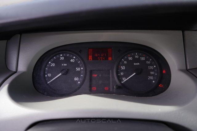 RENAULT Trafic T27 2.5 dCi 150cv PC-TN Passenger
