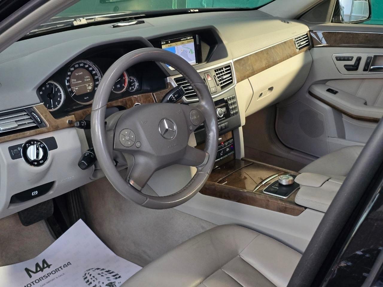 Mercedes-benz E 350 CDI BlueEFFICIENCY Avantgarde AMG